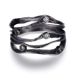 Mrk Ring Med Hvid Topas