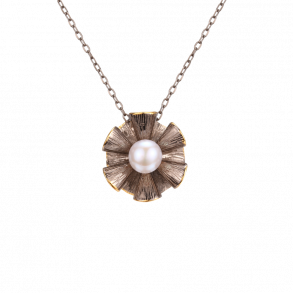 Curves Necklace With Pearl