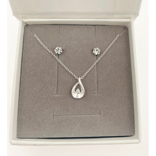 Smykkest - Krystaller